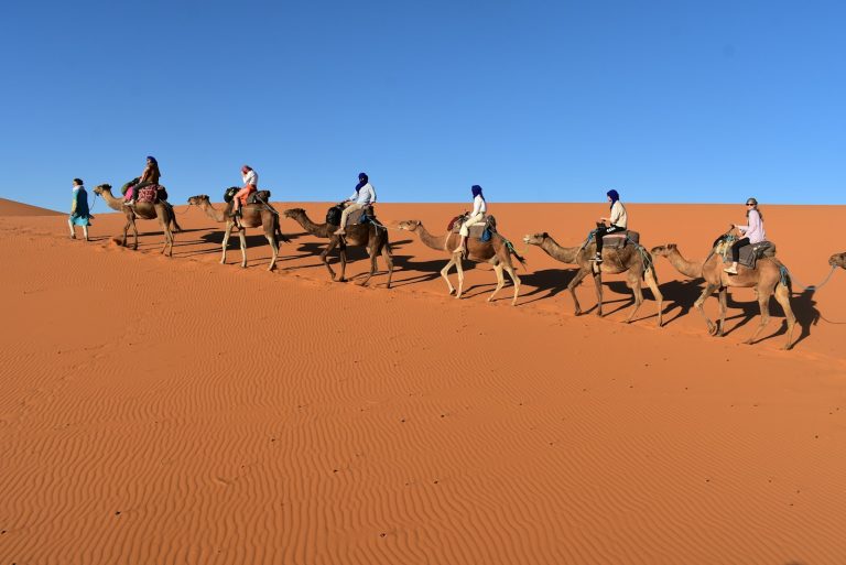 4 days tour from Marrakech to the desert